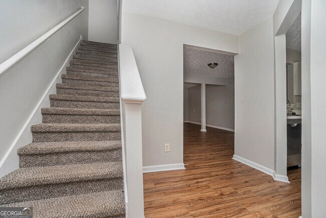 Foto del edificio - 3788 Waldrop Ln