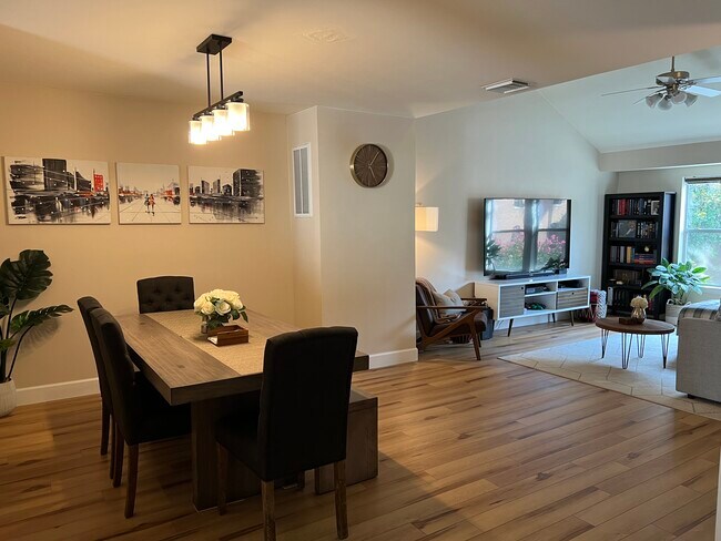Foto del edificio - 2220 Ann St
