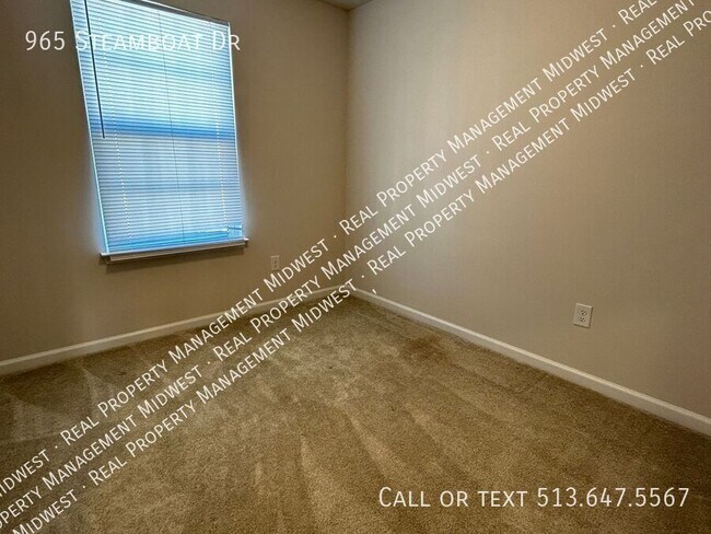 Foto del edificio - 965 Steamboat Dr