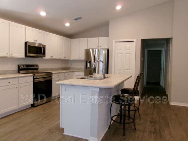 Building Photo - 1247 Mezzavalle Wy