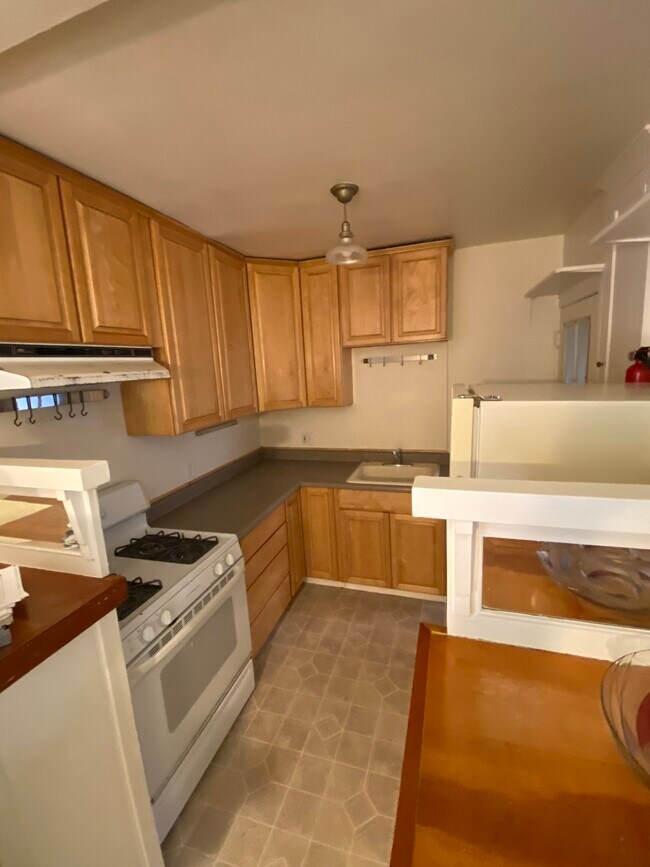 Foto del edificio - 367 Alcatraz Ave