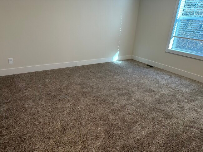 Building Photo - 491 Spanish Oak Ln