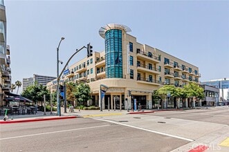 Building Photo - 133 The Promenade N