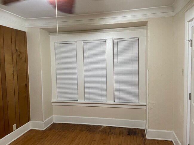 Foto del edificio - 3219 N 13th St