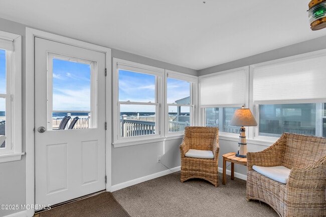 Building Photo - 413 Beach Front