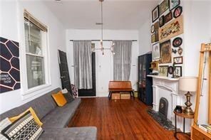 Foto del edificio - 2822 Banks St