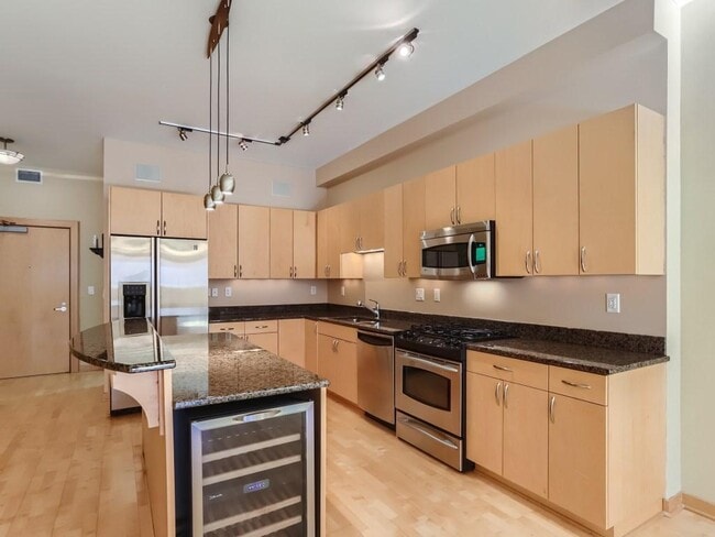 Foto del edificio - 401 N 2nd St