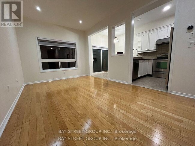 Building Photo - 11 Wyper Square