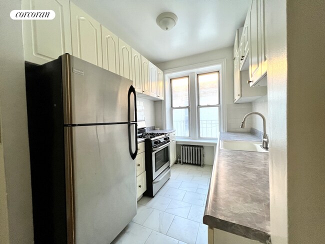 Building Photo - 114 Terrace Pl