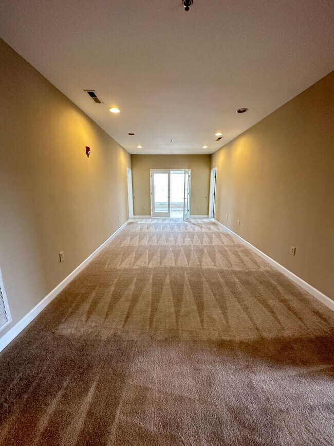 Foto del edificio - 302 Campus Walk Trl