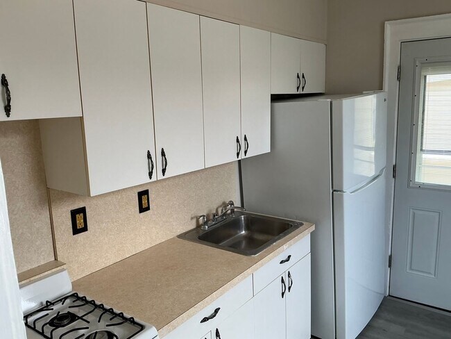 Foto del edificio - 428-434 W Grand Ave