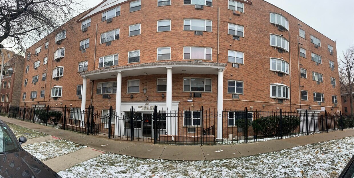 5920 N Kenmore Ave Unit 415, Chicago, IL 60660 Condo for Rent in