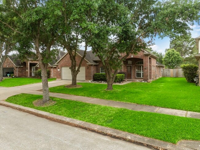 Building Photo - 11403 Sandermeyer Dr