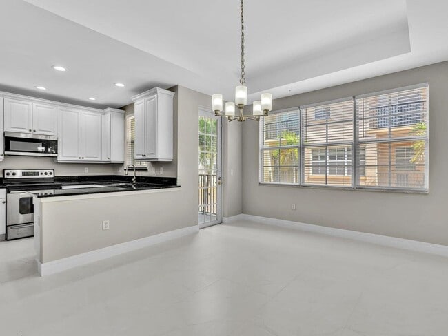 Building Photo - 2751 Ravella Way