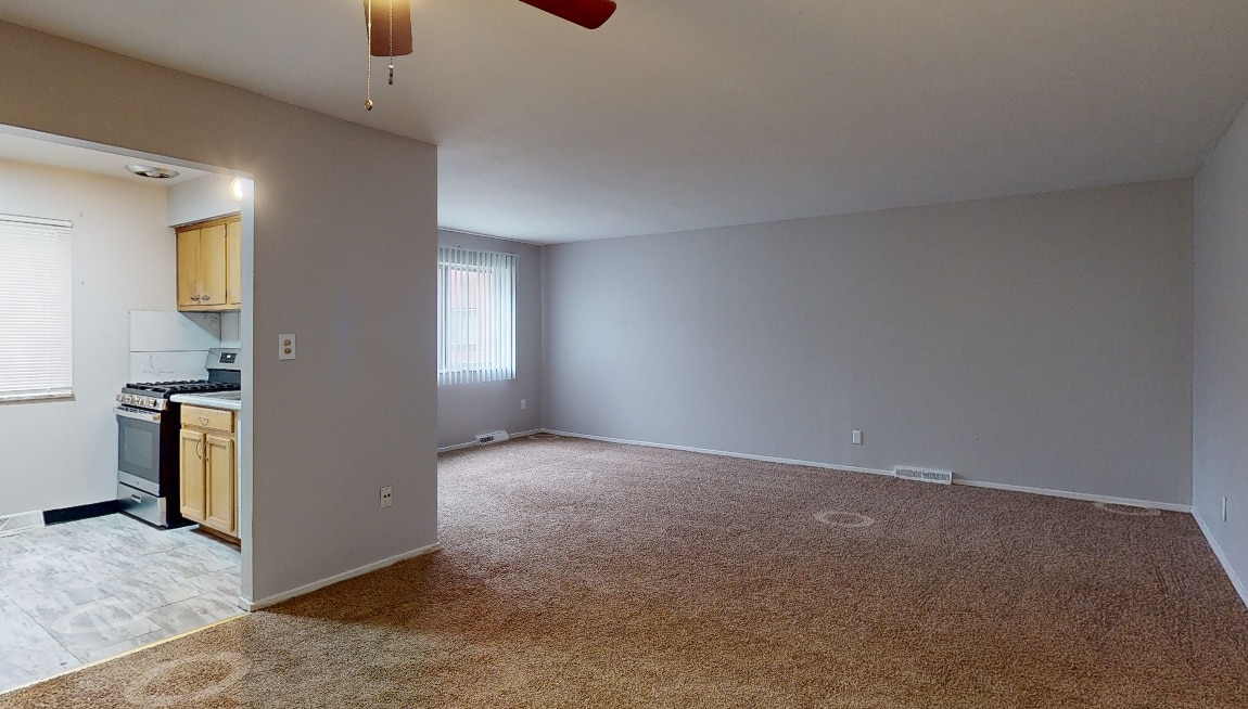 Photo - Heights Garden Apartments