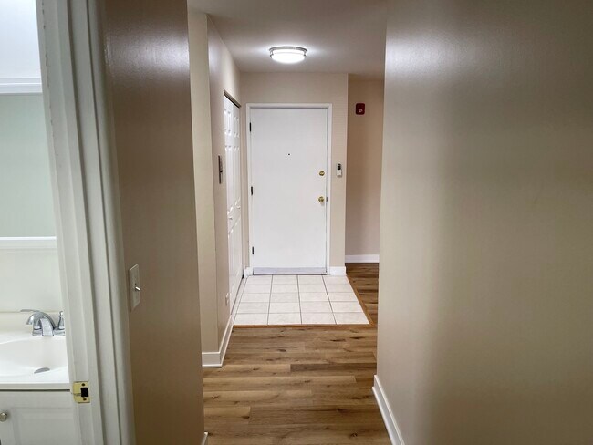 Foto del edificio - 535 S Cleveland Ave