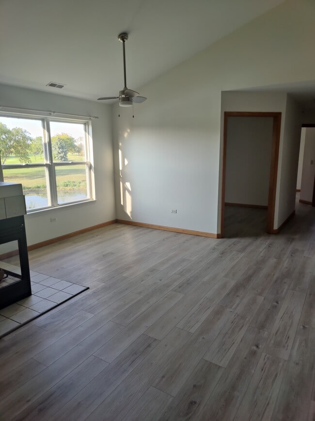 Building Photo - 13914 S Bristlecone Ln