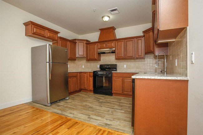 Foto del edificio - 231 Hutton St