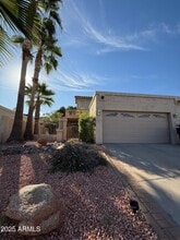 Building Photo - 1623 E Bluefield Ave