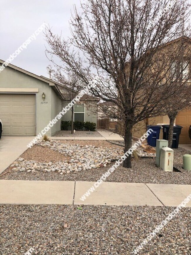 Foto del edificio - Nice 3 Bedroom, 2 Bathroom, 2 Car Garage and 1,248 Sq Ft. Located in a Gated HOA Community with a...