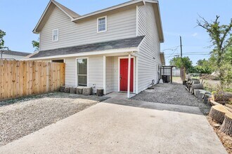 Building Photo - 2156 Hopper Rd