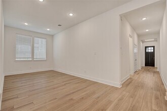 Building Photo - 6027 Churchill Spgs Ln