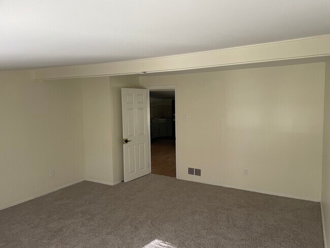 Building Photo - Arden’s Edge Apartments