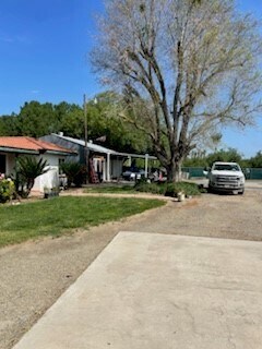 Building Photo - 10606 Rd 27