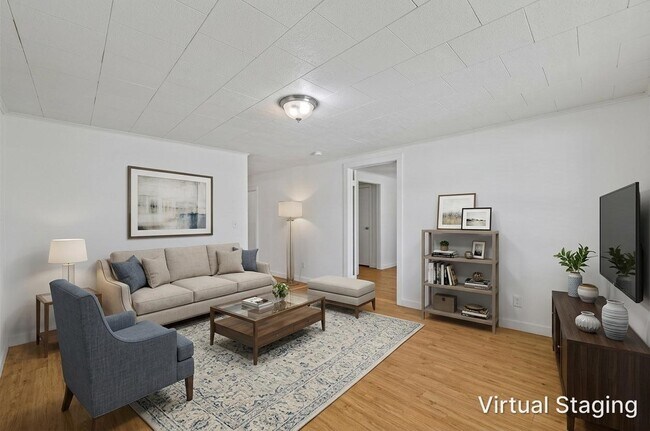 Building Photo - 6201 Park Ave