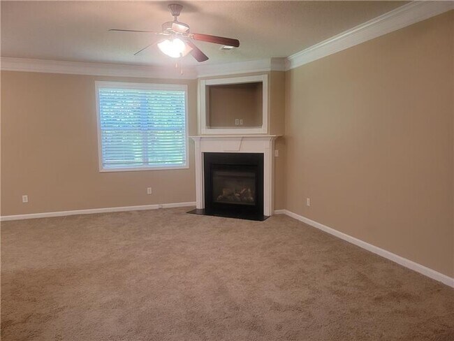 Foto del edificio - 7061 Blairs View Dr