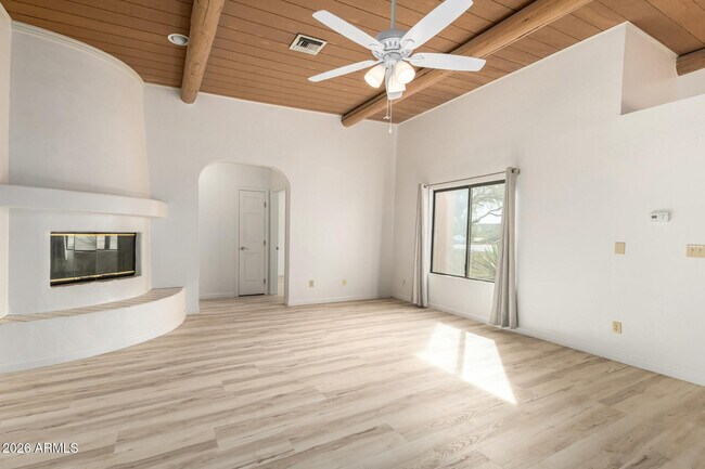 Foto del edificio - 14428 N Lariat Ln