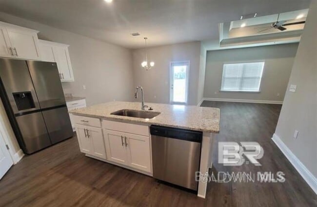 Building Photo - 31257 Palladian Wy