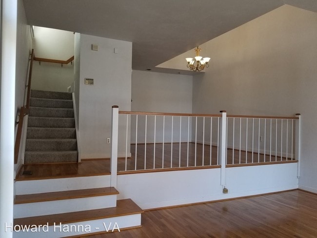 Building Photo - 2 br, 3.5 bath House - 153 Crawford Parkway