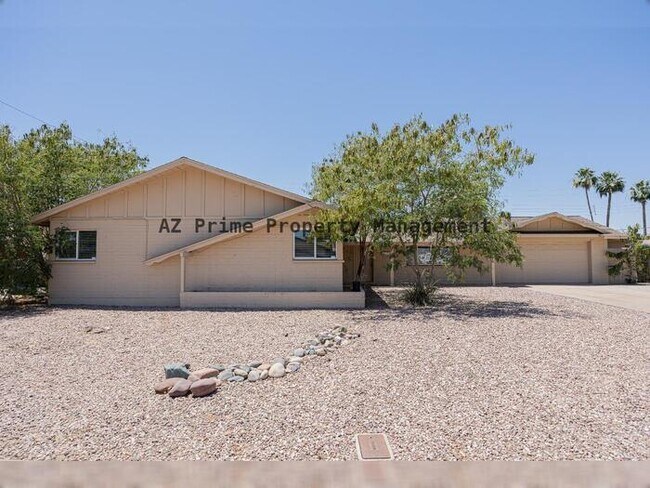 Building Photo - 5018 N 64th Ln