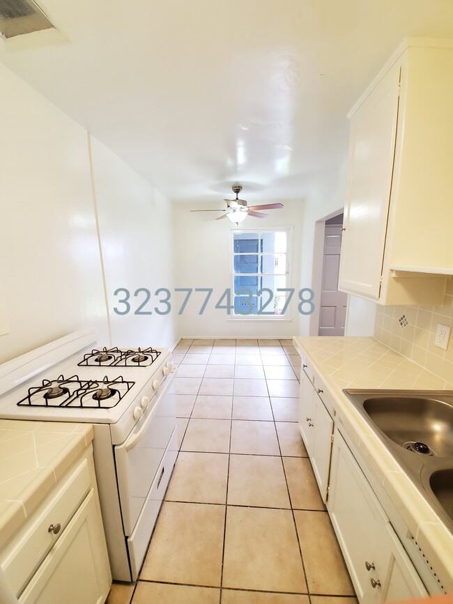 Building Photo - 145 S Hoover St