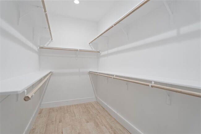 Foto del edificio - 3710 Rockingham St