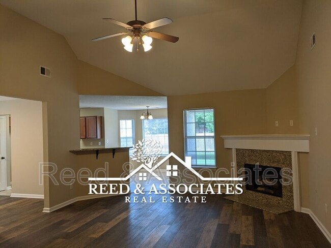 Foto del edificio - 9062 Gavin Dr