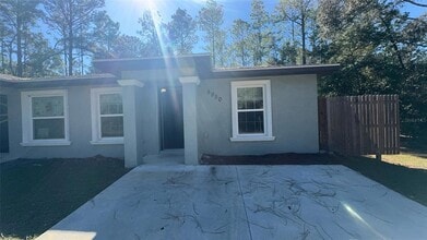 Building Photo - 8950 N Mendoza Way