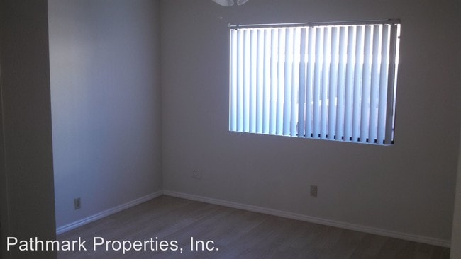 Building Photo - 4049 Florida St