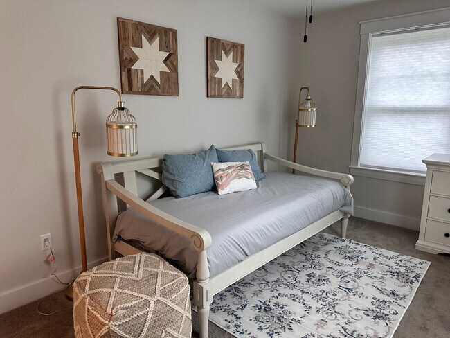 Foto del edificio - Spacious 4BR House in Brunswick