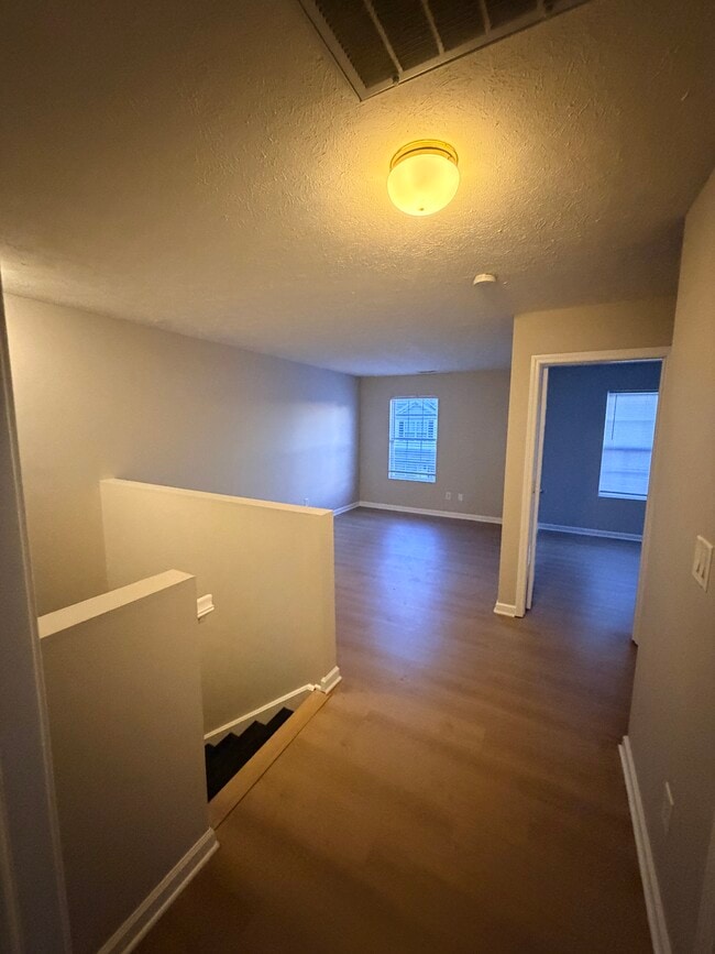 Building Photo - 4919 Tuscany Ln