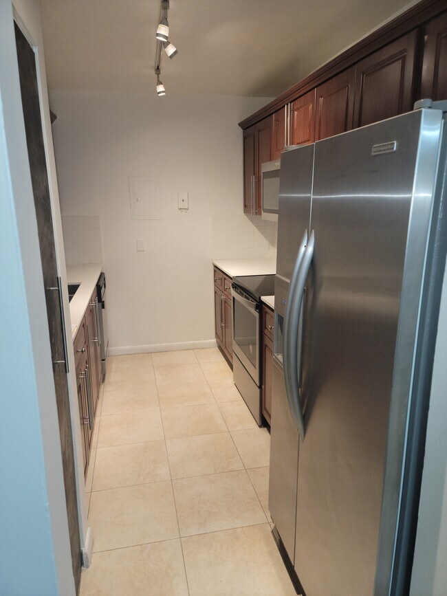 Foto del edificio - 13455 NE 10th Ave