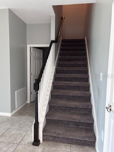 Foto del edificio - 2406 Seven Oaks Dr