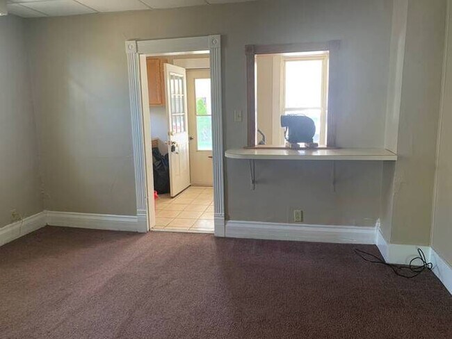 Foto del edificio - Updated 1 Bedroom Apartment