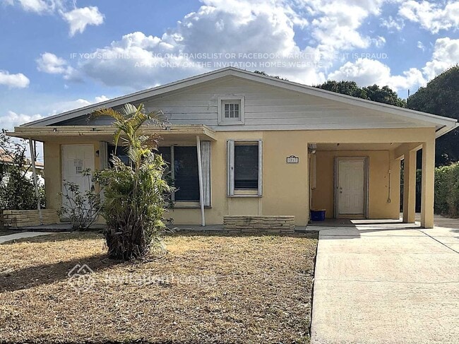 Building Photo - 1521 20th Ave N