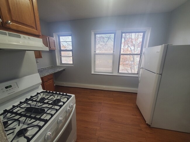 Photo - 10 Abbotsford St Apartment