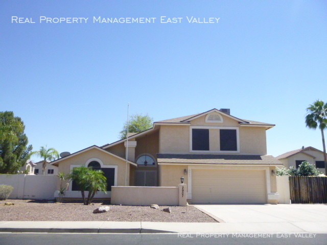 Foto principal - 4 Bedroom with Pool and RV gate in North Mesa