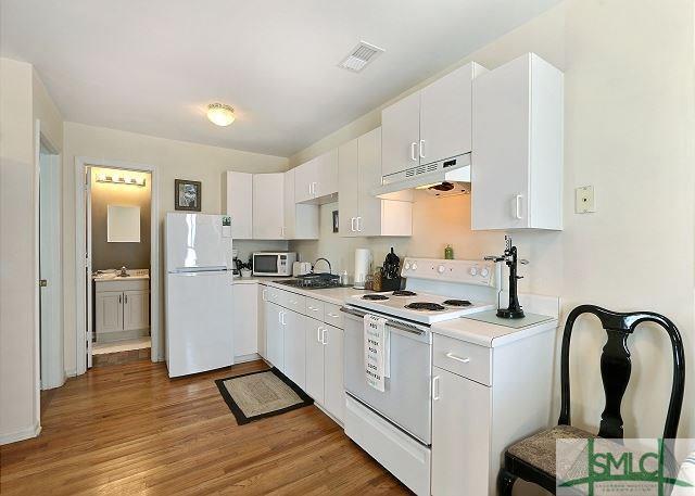 Foto del edificio - 535 E Liberty Ln