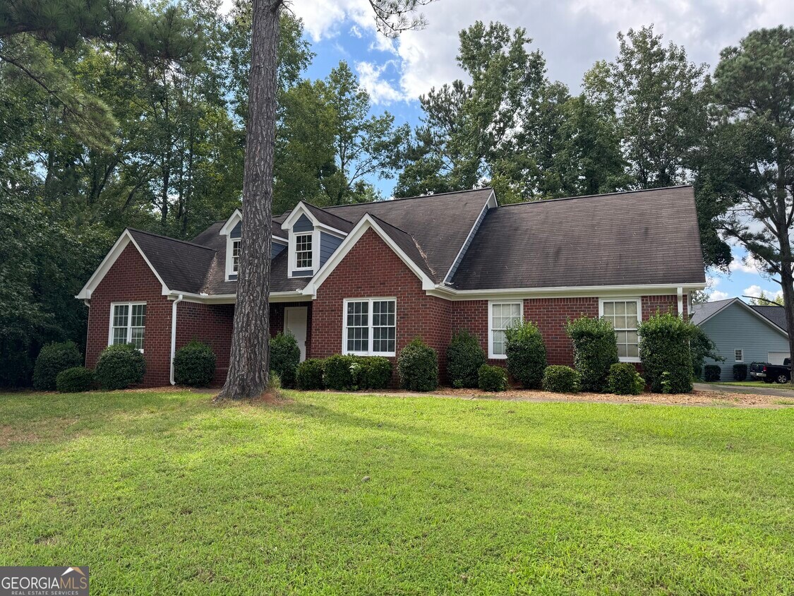 Primary Photo - 361 Brickleberry Ridge