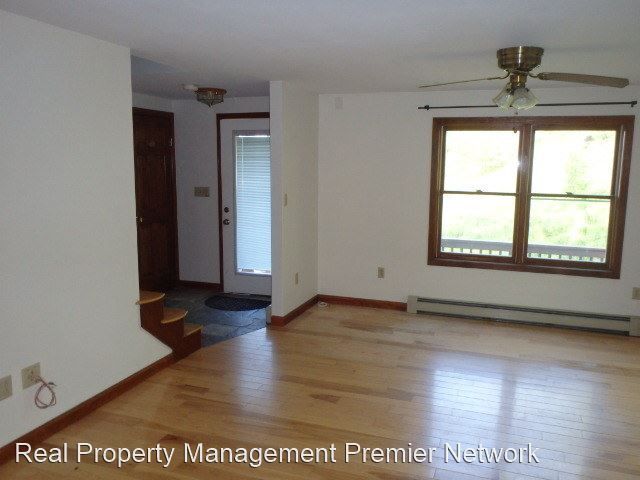 Building Photo - 3 br, 2.5 bath House - 84 Route 129